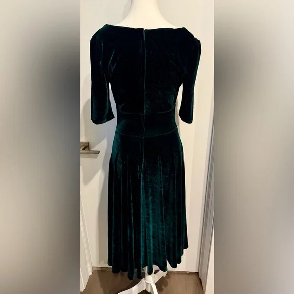 Modcloth Deep Green Velvet Midi Dress - Picture 4 of 9